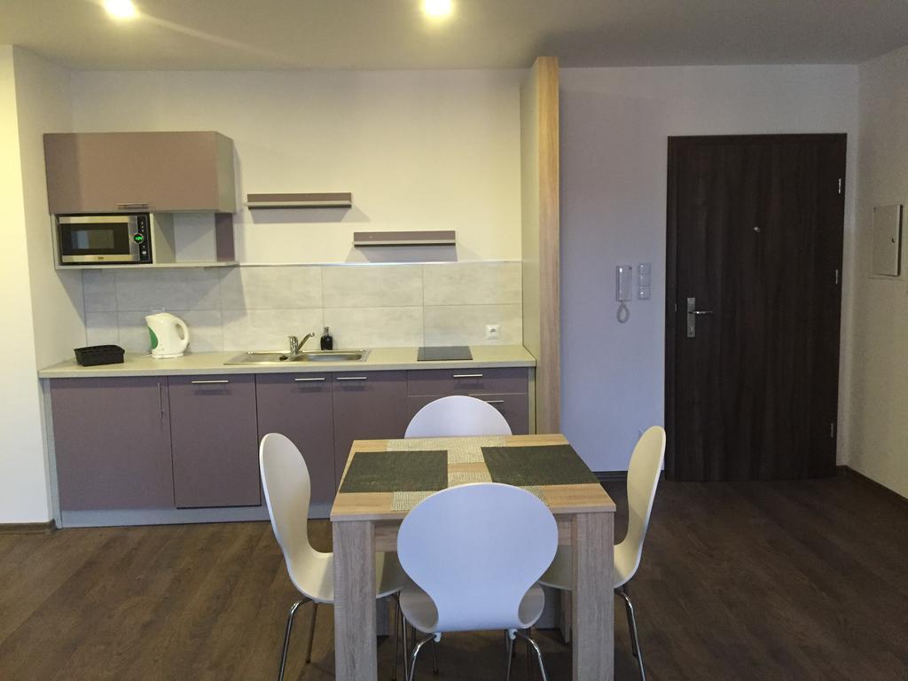 Apartamenty Przy Starowce เจโลนากูรา ภายนอก รูปภาพ