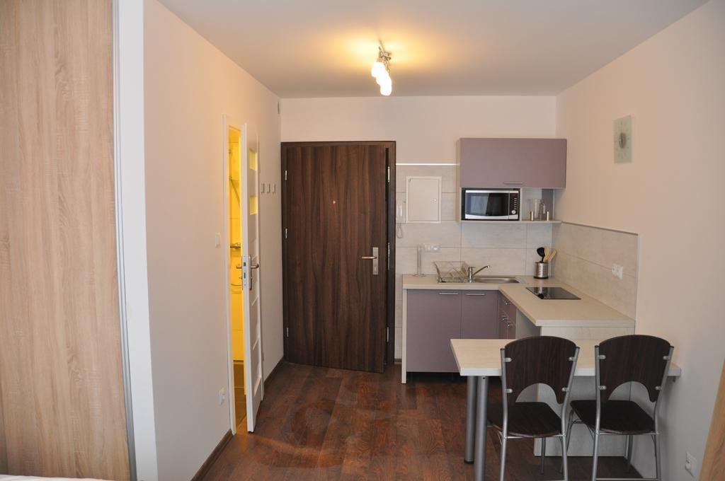 Apartamenty Przy Starowce เจโลนากูรา ภายนอก รูปภาพ