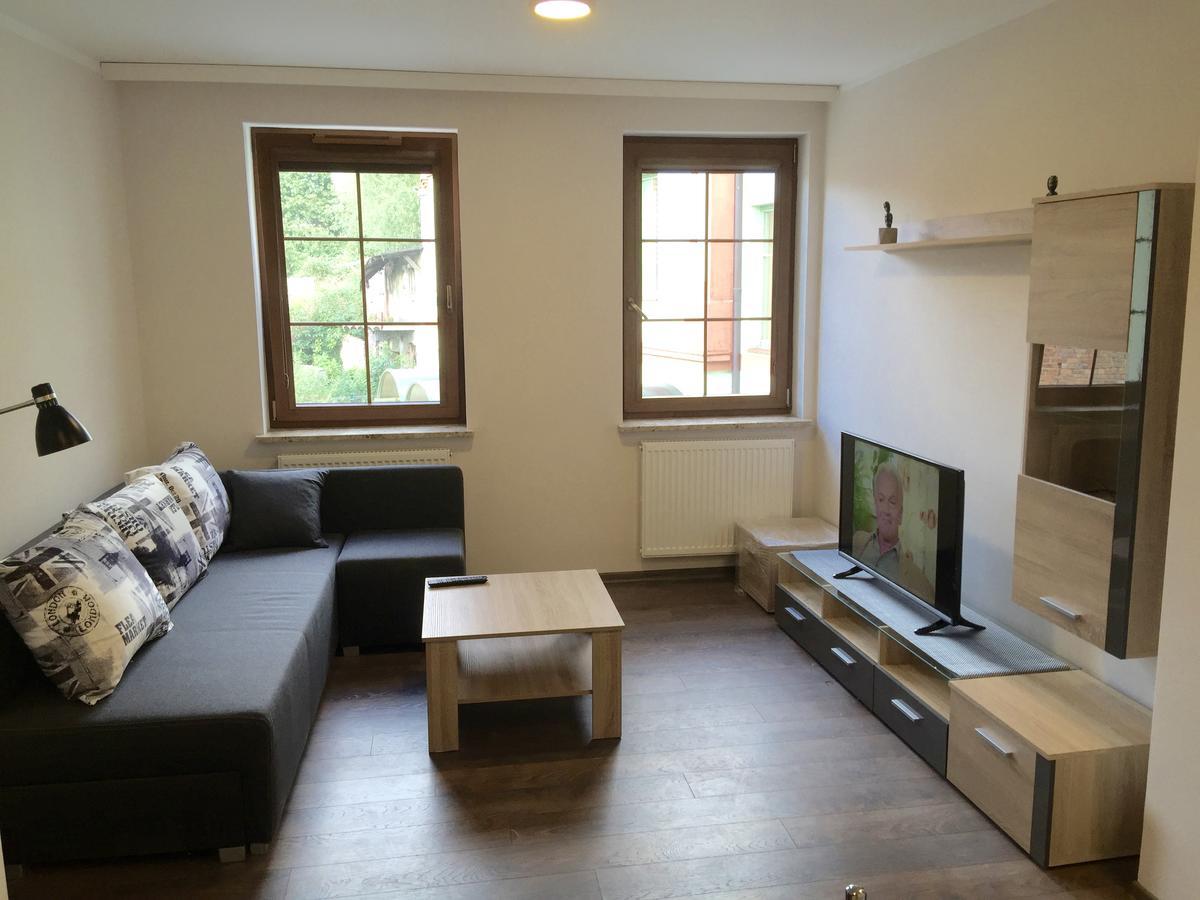 Apartamenty Przy Starowce เจโลนากูรา ภายนอก รูปภาพ